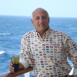 Meet your Posher, Akram